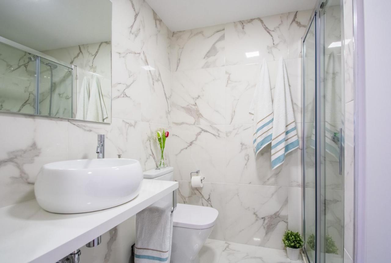 Ferienwohnung Esmeralda, Pet Friendly, Sea View, Wifi, Near The Beach La Cala De Mijas Exterior foto
